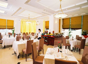Nhà hàng Cổ Ngư - Danly Hotel - Công Ty TNHH D.a.n.l.y