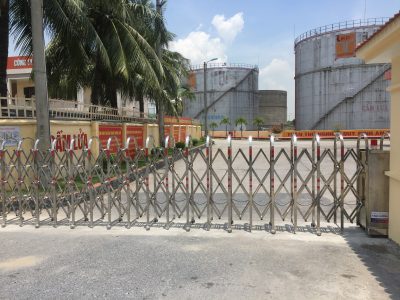 Cổng xếp inox TC1998