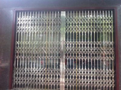 Cửa xếp/ cửa xếp điện - TCXD02