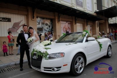 Xe cưới Audi A4 - HaNoi TSC - Công Ty Cổ Phần Thương Mại Dịch Vụ Vận Chuyển HaNoiTrans