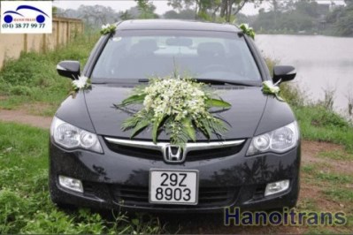 Xe cưới Honda Civic - HaNoi TSC - Công Ty Cổ Phần Thương Mại Dịch Vụ Vận Chuyển HaNoiTrans