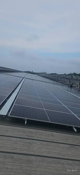 Pin năng lượng mặt trời - Công Ty TNHH Thiết Bị - Tự Động Hóa Thái Bình