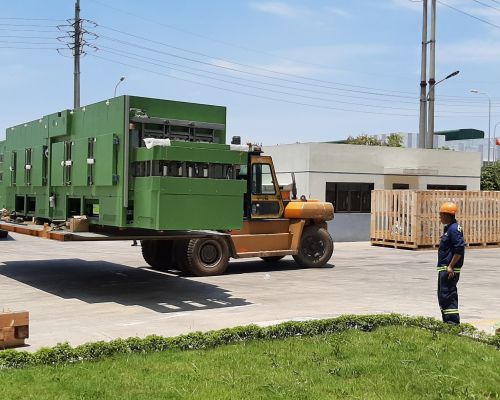 Cho thuê xe nâng, xe cẩu