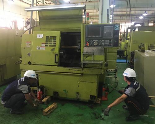 Di dời, lắp đặt hàng hóa