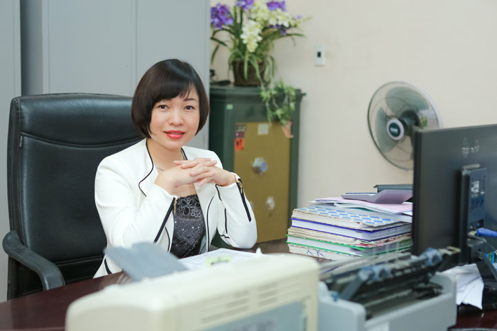 Hình ảnh cán bộ công ty HPCHEM