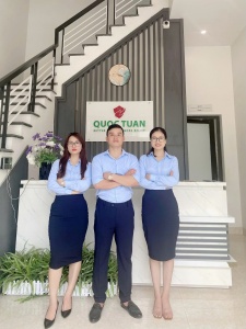 Áo sơ mi - Công Ty Cổ Phần Sản Xuất Và Dịch Vụ Thương Mại Quốc Tuấn