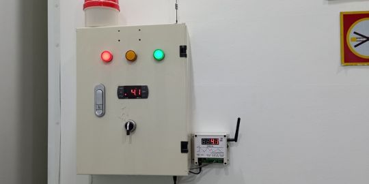 Thiết bị giám sát nhiệt độ kho lạnh từ xa Model GS4G - Cơ Điện Lạnh Hà Nội - Công Ty TNHH Dịch Vụ Công Nghệ Số 1 Việt Nam