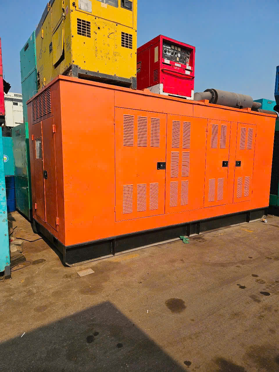 Máy phát điện - Máy Phát Điện Việt Nhật - Công Ty TNHH Thương Mại Điện Máy Việt Nhật