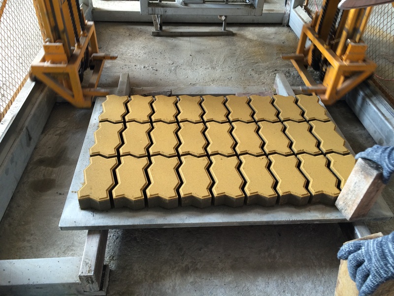 Gạch con sâu - Gạch Tân Thuận Thành - HG - Công Ty TNHH Tân Thuận Thành - HG