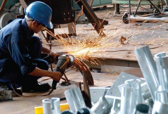 Dịch vụ gia công chế tạo thiết bị