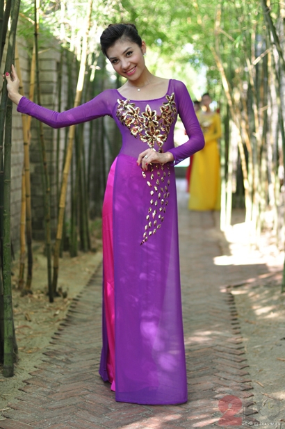 Kết cườm áo dài