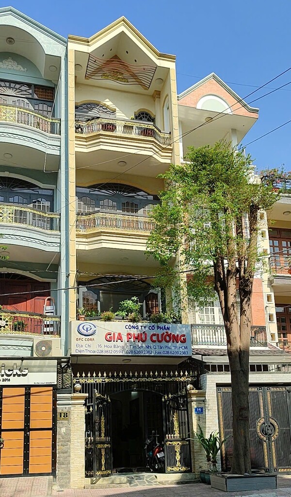 Hình ảnh văn phòng Gia Phú Cường