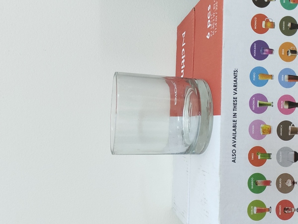 Ly cốc thủy tinh