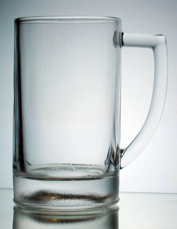 Ly cốc thủy tinh