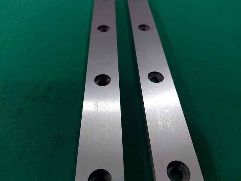 Dao cắt sườn dưới 457x38x9-10