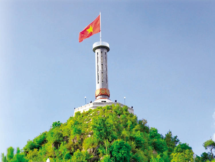 Cột cờ Hà Giang
