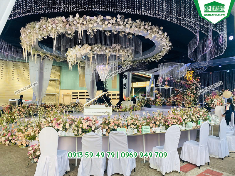 Tổ chức tiệc cưới hỏi, sinh nhật