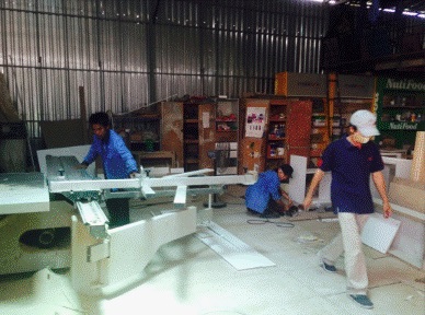 Hình ảnh xưởng sản xuất Tam Giang - Quảng Cáo Tam Giang - Công Ty TNHH Quảng Cáo Tam Giang