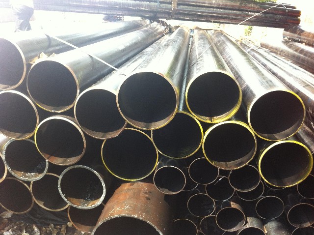 Thép ống - Công Ty TNHH Thương Mại Xuất Nhập Khẩu Steel Tuấn Phát