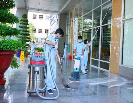 Dịch vụ vệ sinh công nghiệp - Công Ty CP Sài Gòn Triển Vọng - SAVISTA