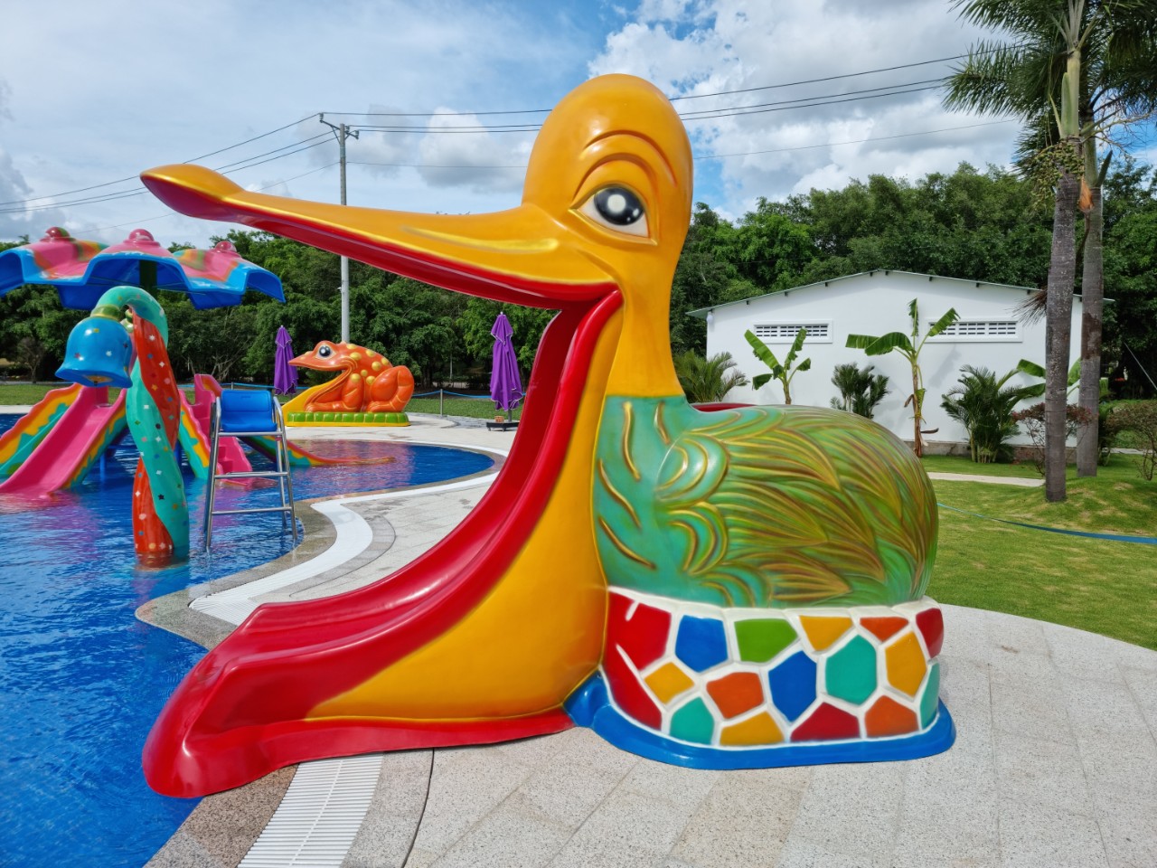 Máng trượt nước