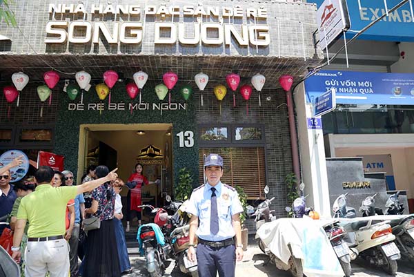 Dịch vụ bảo vệ nhà hàng - Bảo Vệ Bảo An Việt Nam - Công Ty TNHH Một Thành Viên Dịch Vụ Bảo Vệ Bảo An Việt Nam