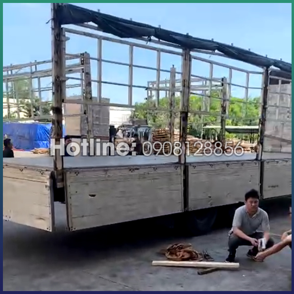 Thuê xe tải vận chuyển hàng nặng - Vận Tải Phú Thành Phát - Công Ty TNHH MTV Thương Mại Dịch Vụ Vận Tải Phú Thành Phát