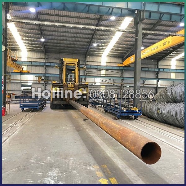 Vận chuyển hàng hoá bằng xe nâng 1-25 tấn - Vận Tải Phú Thành Phát - Công Ty TNHH MTV Thương Mại Dịch Vụ Vận Tải Phú Thành Phát