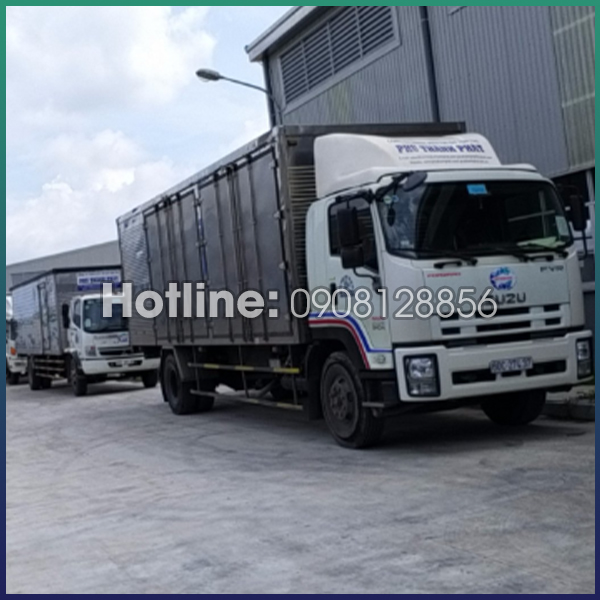 Vận chuyển hàng hoá bằng xe tải mở hông - Vận Tải Phú Thành Phát - Công Ty TNHH MTV Thương Mại Dịch Vụ Vận Tải Phú Thành Phát