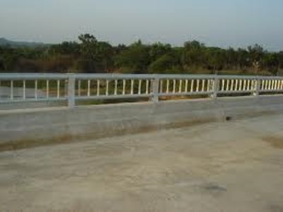 Lan can - Trang Thiết Bị An Toàn Giao Thông HP-TECH  - Công Ty Cổ Phần  Tư Vấn Kỹ Thuật Công Nghệ Thương Mại Hoàng Phú