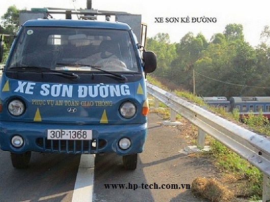 Xe sơn đường - Trang Thiết Bị An Toàn Giao Thông HP-TECH  - Công Ty Cổ Phần  Tư Vấn Kỹ Thuật Công Nghệ Thương Mại Hoàng Phú