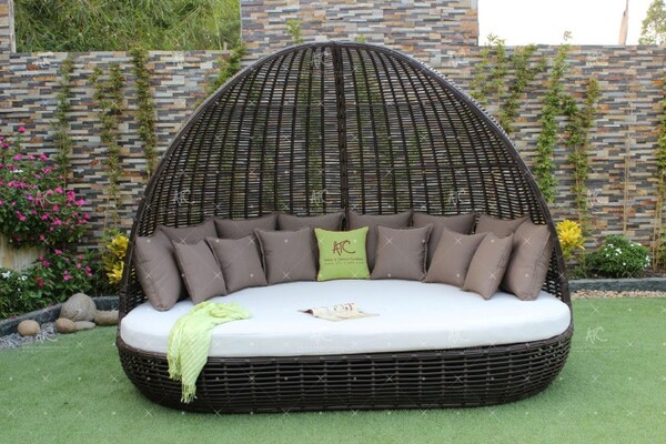 Giường tắm nắng tròn mở rộng mái che RABD-112