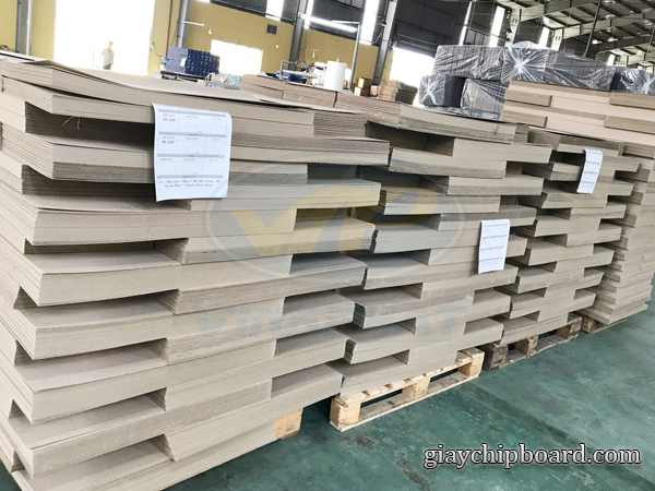 Giấy chipboard cắt theo yêu cầu