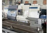 Máy tiện CNC