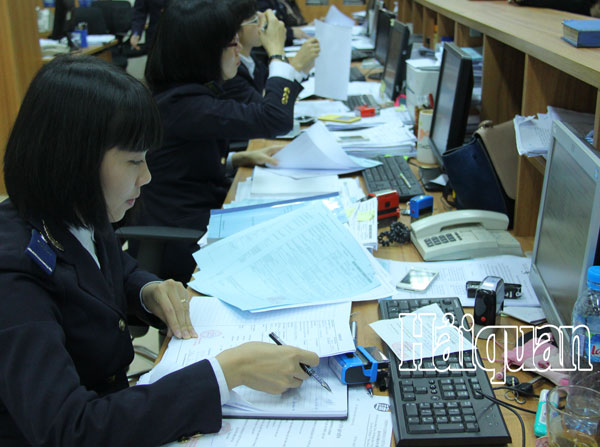 Khai thuê hải quan - Logistic ánh Kim - Công Ty TNHH Dịch Vụ Và Thương Mại Quốc Tế ánh Kim