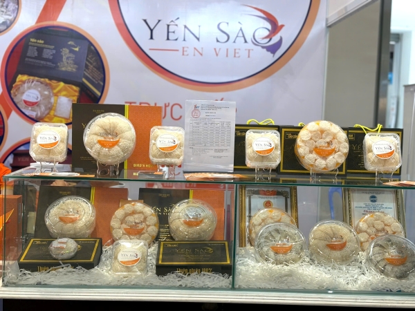 Yến sào - Công Ty Cổ Phần én Việt