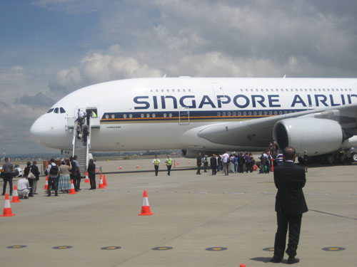 Singapore Airlines - Công Ty Cổ Phần Xuất Nhập Khẩu Đầu Tư Hải Đăng