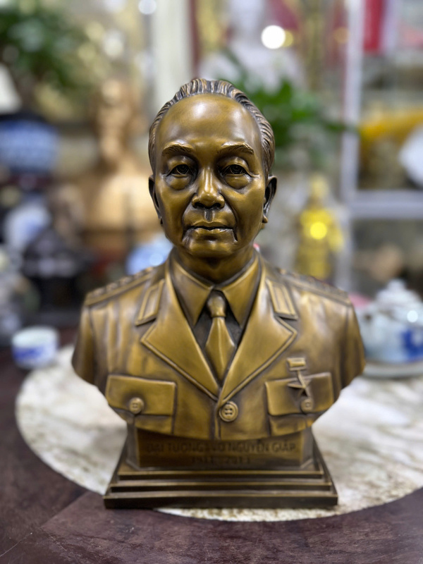 Tượng bác Giáp