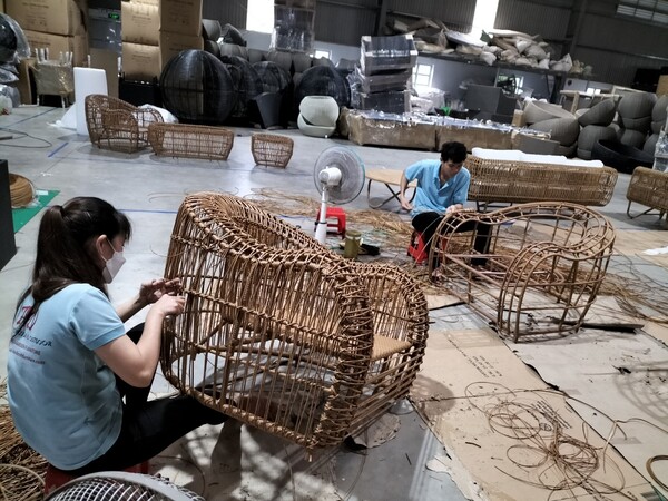 Nhà Máy Công Ty CP Trang Trí Nội Thất Nghệ Thuật