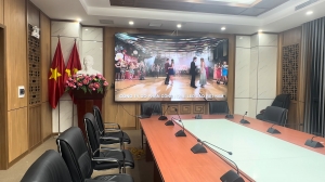 Lắp 9 màn hình ghép Video Wall 55inch tại phòng họp lãnh đạo - Led D&Q Việt Nam - Công Ty Cổ Phần Công Nghệ Led D&Q Việt Nam