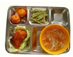 Gà ram xà lách - Suất Ăn Công Nghiệp Đồng Nai - Công Ty TNHH ẩm Thực á Đông
