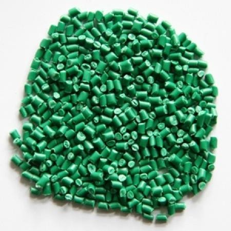 Hạt nhựa màu xanh lá cây
