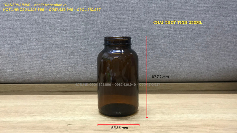 Chai thủy tinh 250ml cổ 45 - Chai Thủy Tinh TRANSPHAR  - Công Ty Cổ Phần Thương Mại Và Xuất Nhập Khẩu TRANSPHAR