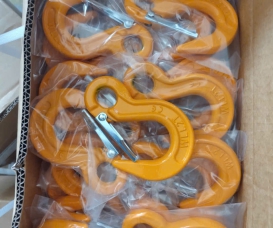 Móc cẩu xoay