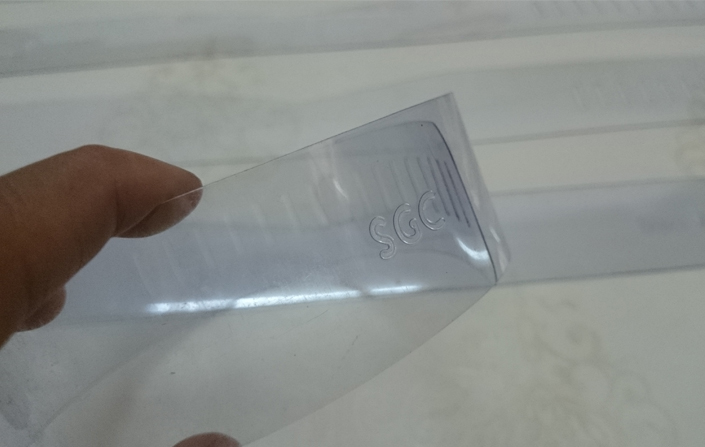 Khoanh cổ nhựa - Phụ Liệu May Hiệp Lộc - Công Ty TNHH Sản Xuất Thương Mại Dịch Vụ Hiệp Lộc