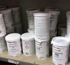 Tinh màu pha sơn - Sơn Thiên Long - Công Ty TNHH Thương Mại Dịch Vụ Sơn Thiên Long