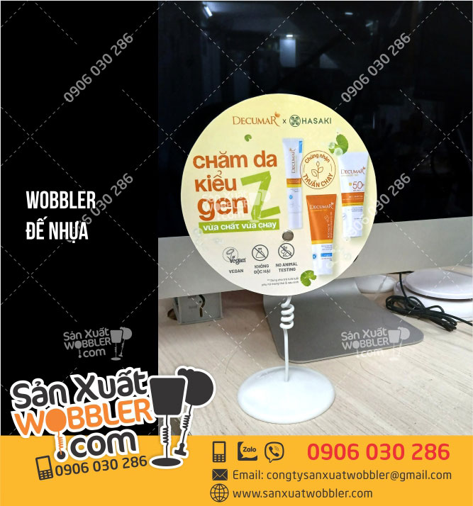 Wobbler đế nhựa quảng cáo sản phẩm Decumar - In ấn Quảng Cáo Quang Hưng - Công Ty TNHH Một Thành Viên In ấn Quang Hưng