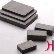 Nam châm đen (ferrite) hình khối - Nam Châm Hoàng Nam - Công Ty TNHH Sản Xuất Và Thương Mại Nam Châm Hoàng Nam