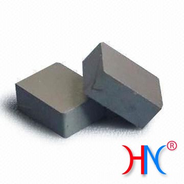 Nam châm đen (ferrite) hình khối - Nam Châm Hoàng Nam - Công Ty TNHH Sản Xuất Và Thương Mại Nam Châm Hoàng Nam