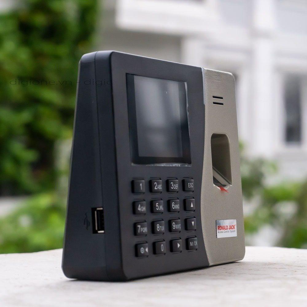 Máy chấm công vân tay RJ3400